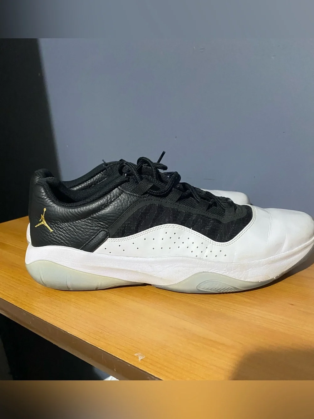 Jordan Men's Black, White & Gold Low-Top Sneakers